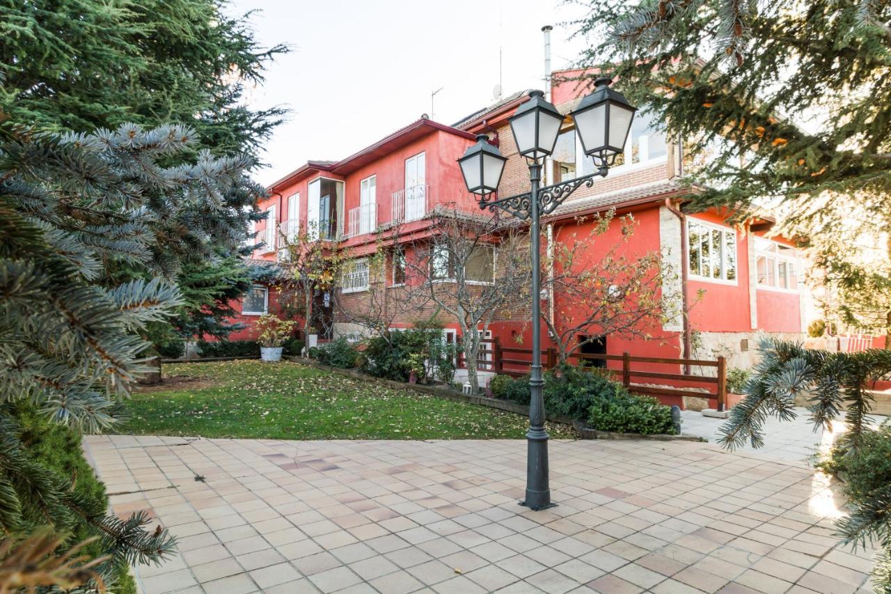 B&B Concha Becerril de la Sierra Luaran gambar